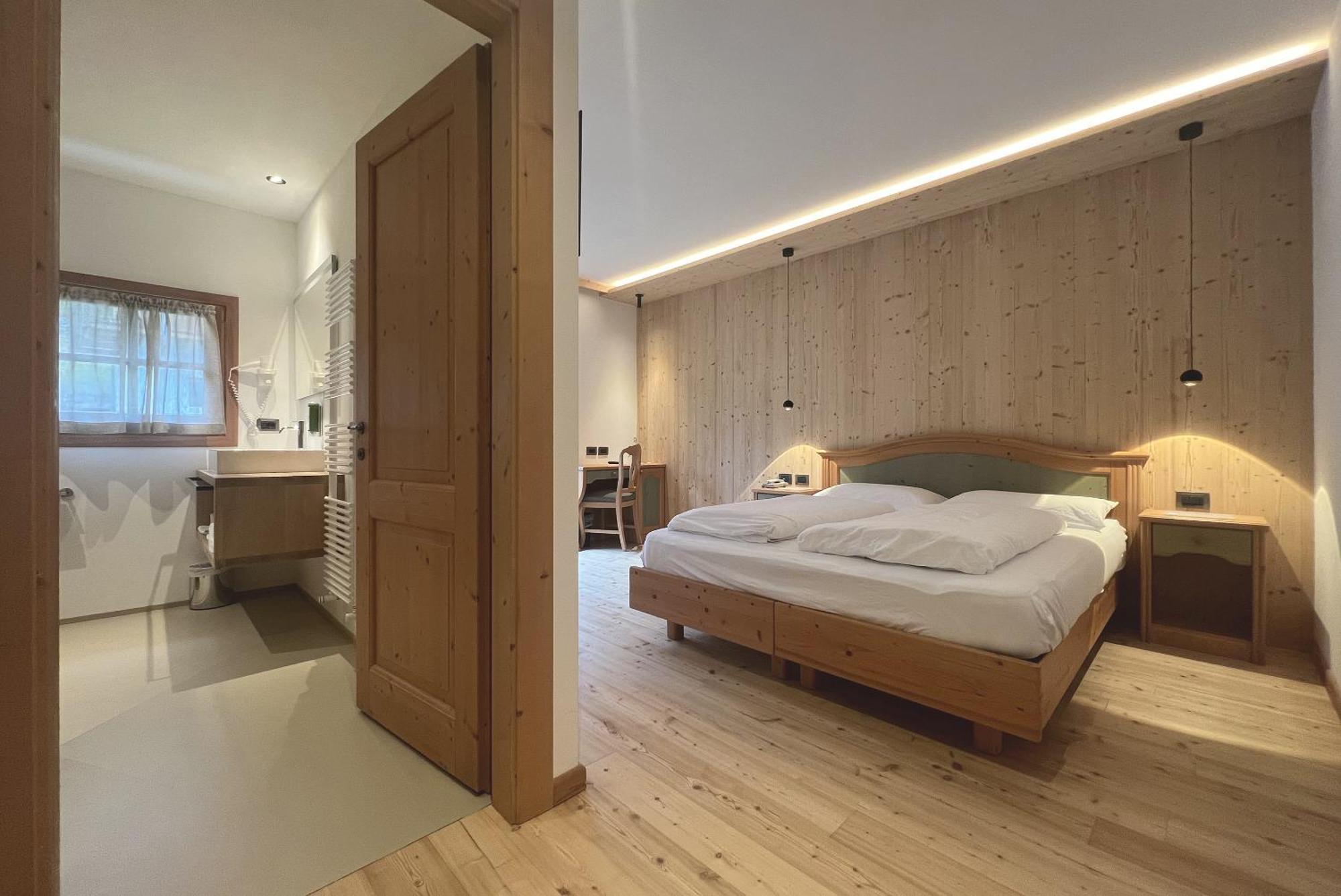 Garni Lilly Hotell San Lorenzo Dorsino Eksteriør bilde