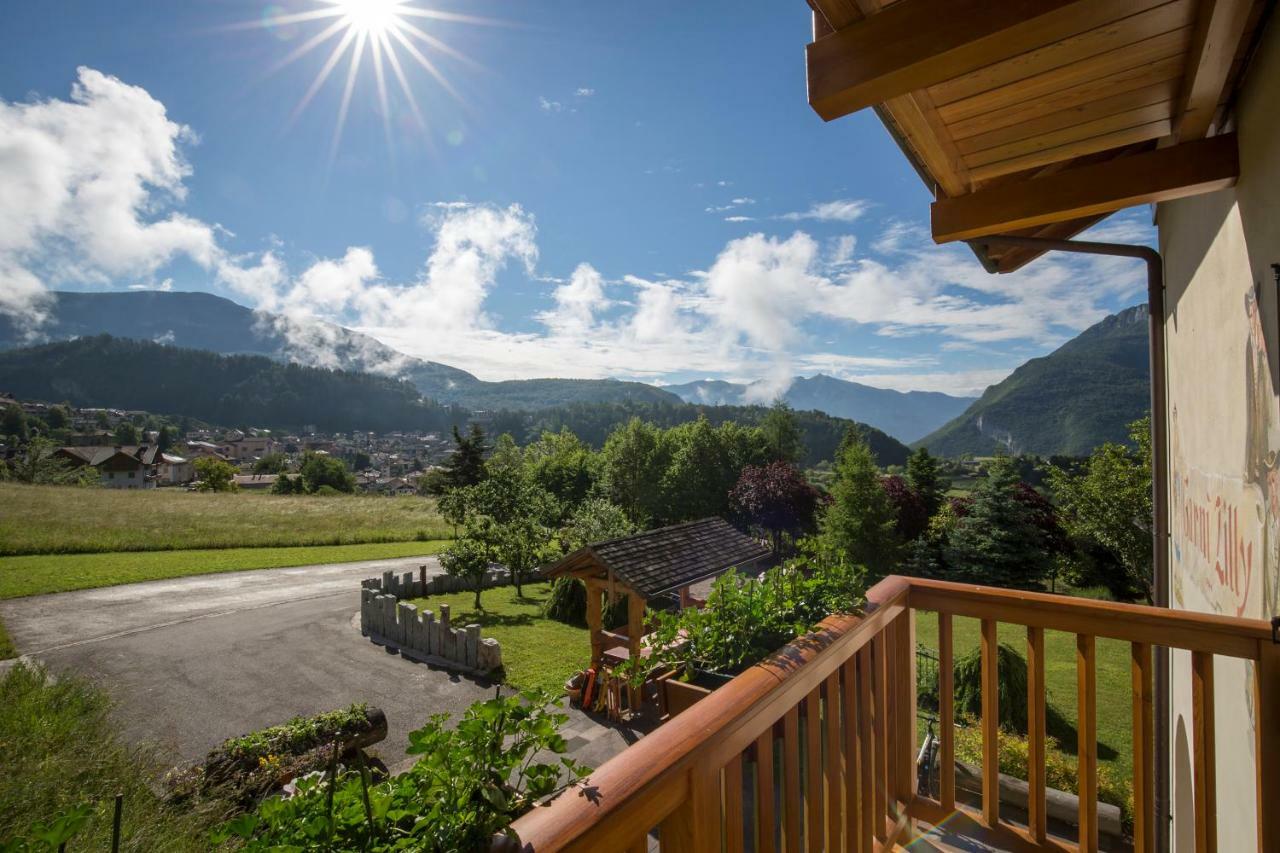 Garni Lilly Hotell San Lorenzo Dorsino Eksteriør bilde