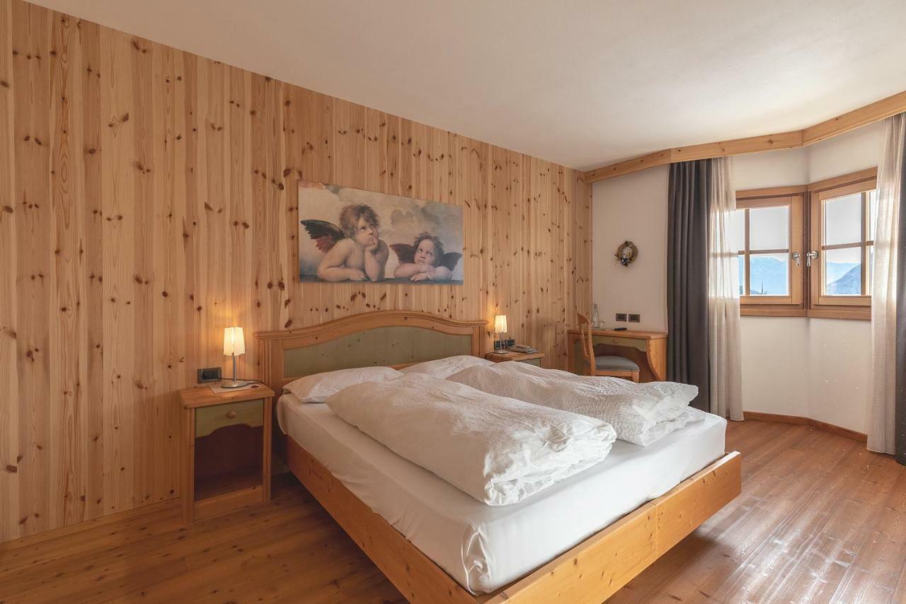 Garni Lilly Hotell San Lorenzo Dorsino Eksteriør bilde